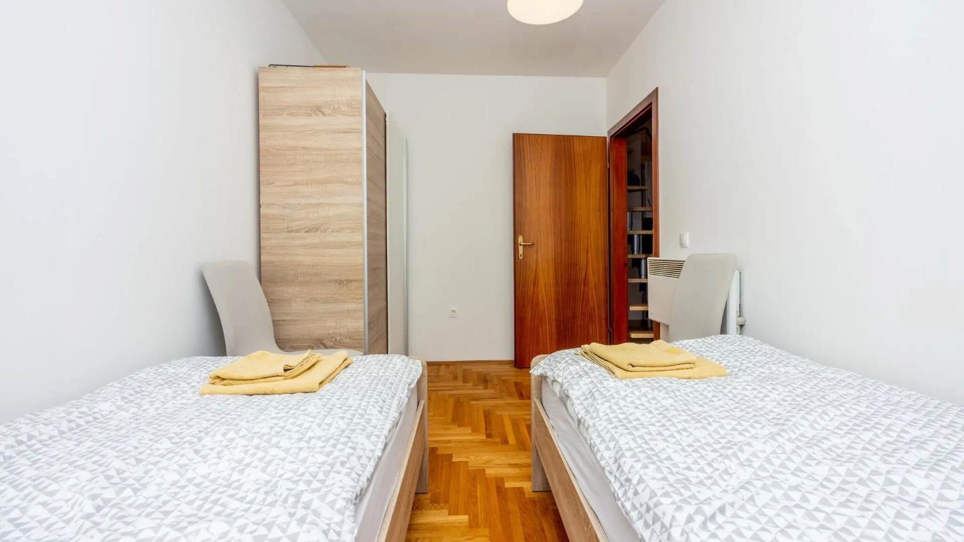 Pavicic Jadranovo Apartment