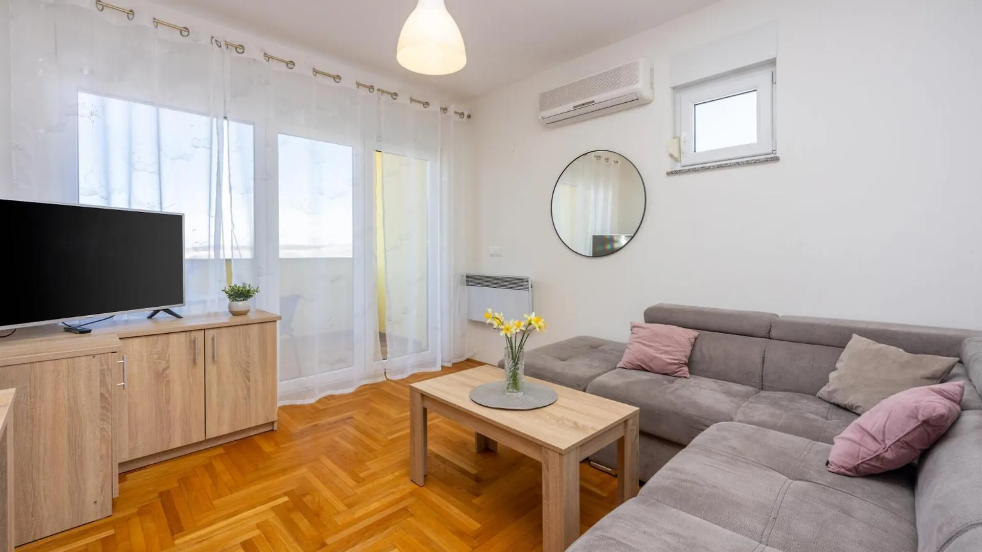 Pavicic Jadranovo Apartment 0*,  Croatia