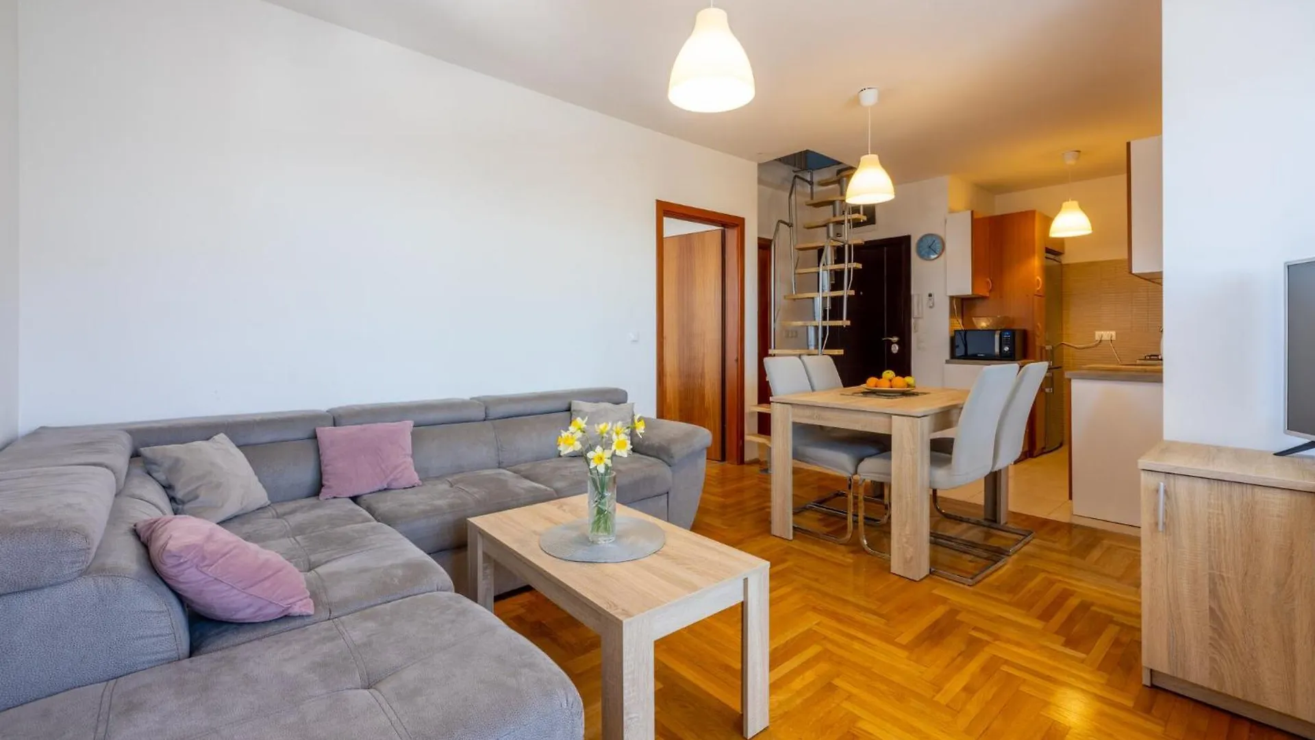 Pavicic Jadranovo Apartment