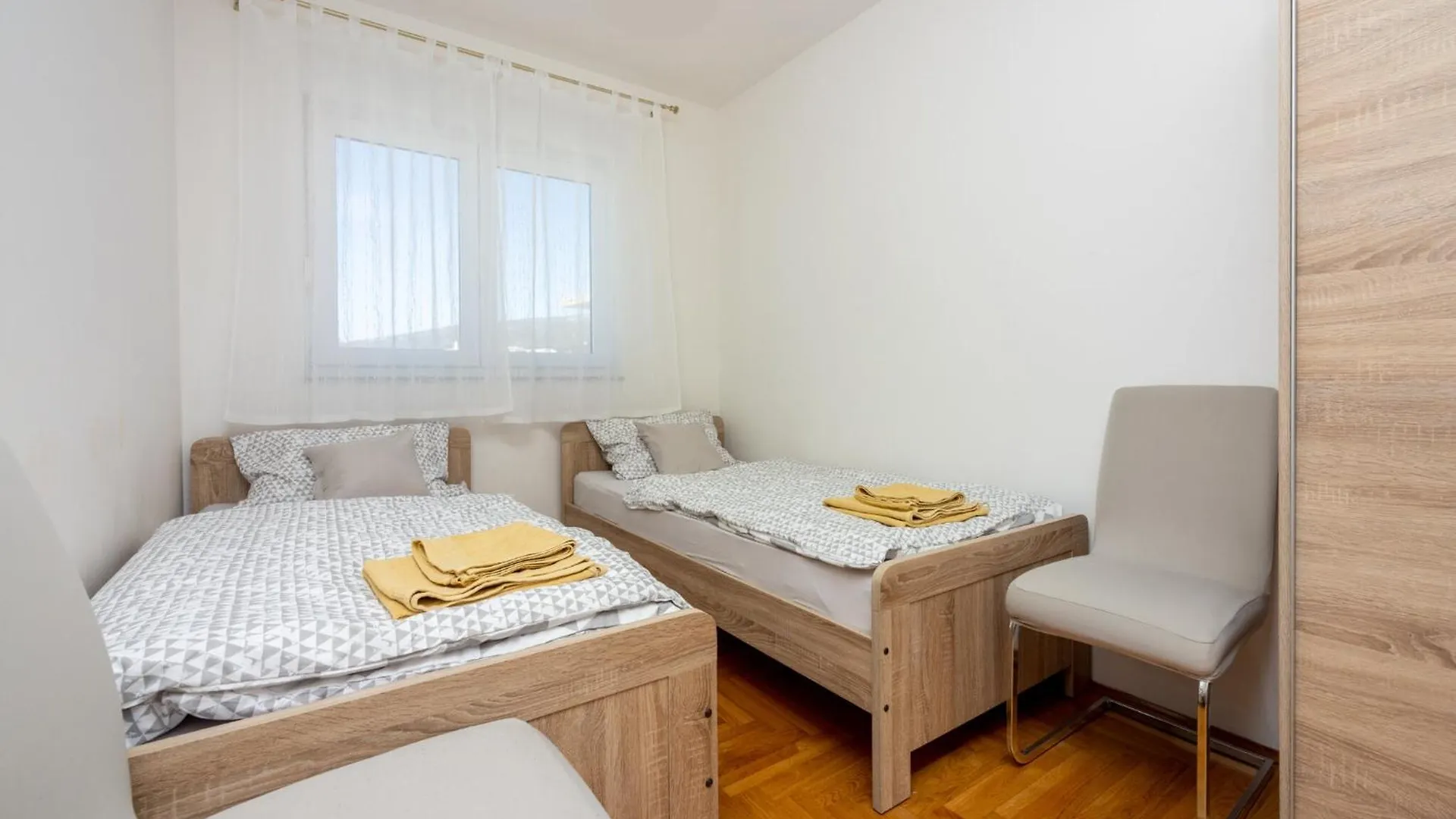 Pavicic Jadranovo Apartment Croatia